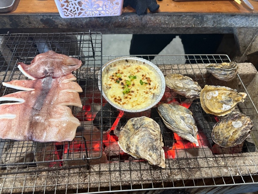 佐賀名物✨たろめん と牡蠣とイカ最高‼️