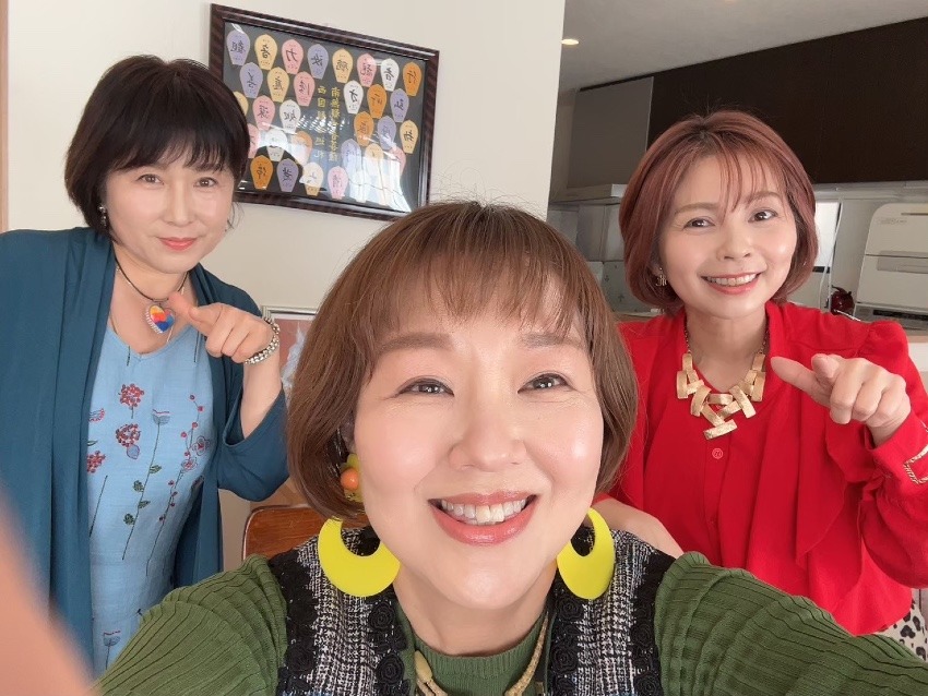 去年の今頃は文香ちゃんの美開運セラピー受けてました❤️